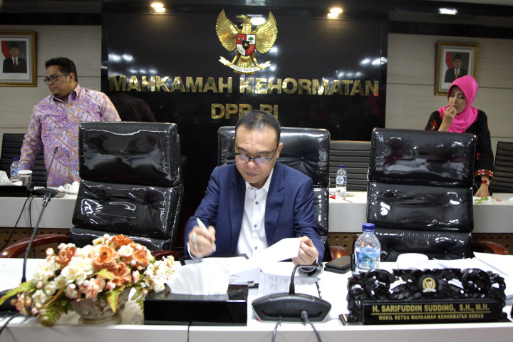 Anggota Dewan Keluhkan <i>Lift</i> Gedung DPR Sering Rusak