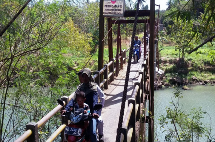 Bupati Bantul Mengklaim Sudah Berupaya Memperbaiki Jembatan Pundong