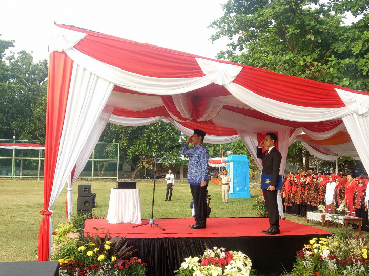 Saat Luhut Berbagi Kisah Masa Kecil di Kepulauan Seribu