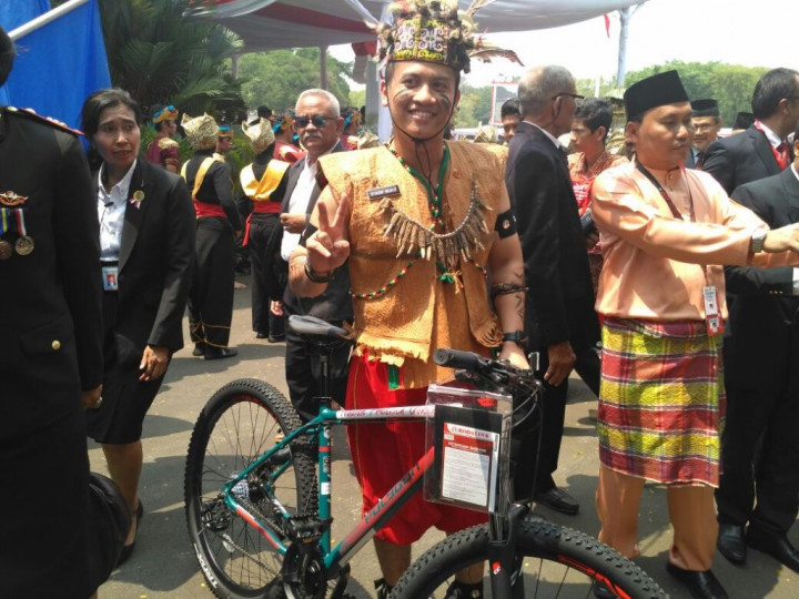 Kejutan Presiden untuk Menteri dan Istri Kapolri