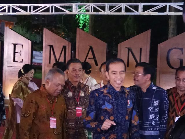 Jokowi Apresiasi Kinerja Ahok-Djarot