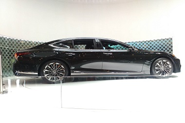 Lexus LS 500, Incaran Konglomerat Indonesia