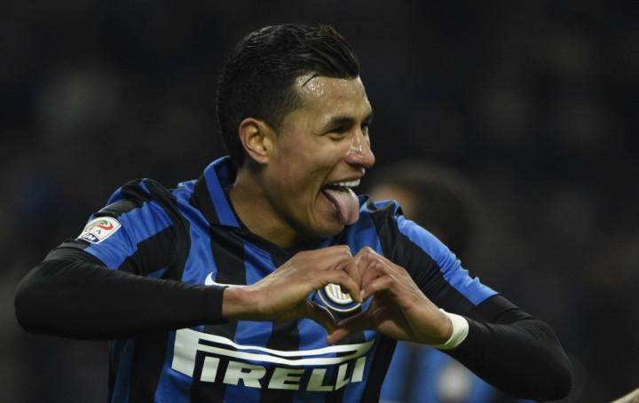 Bek Inter Jeison Murillo Resmi Gabung Valencia