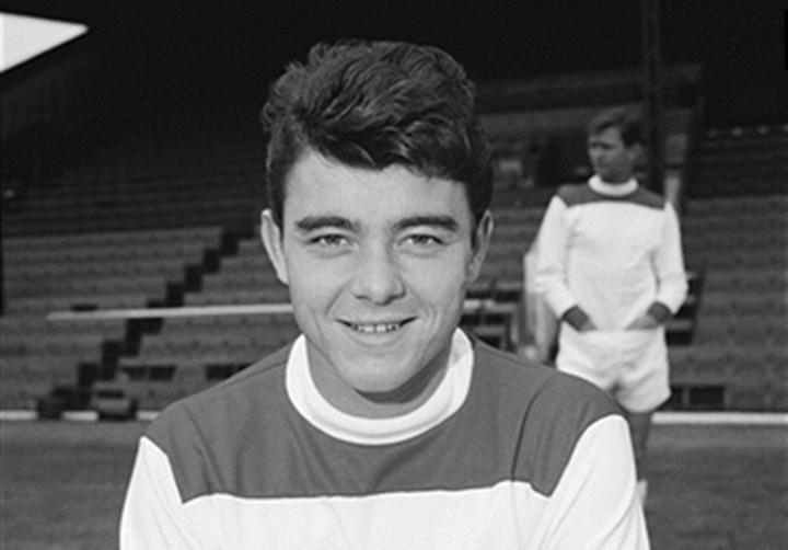 1965: Keith Peacock, Pemain Pengganti Pertama Liga Inggris