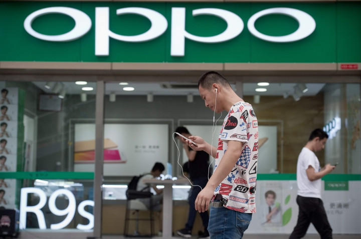 Penjualan Oppo Turun 30%, Xiaomi Ambil Peluang