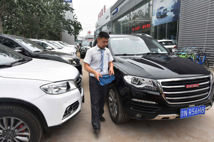 Raksasa SUV Tiongkok <i>Nawar</i> Jeep