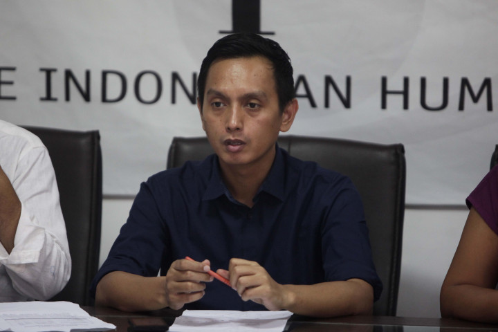 Sekuritisasi Pintas Jokowi Lewat Aturan Terorisme dan Ormas