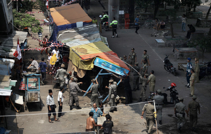 Satpol PP <i>Ngeluh</i> Kewalahan Ulah PKL