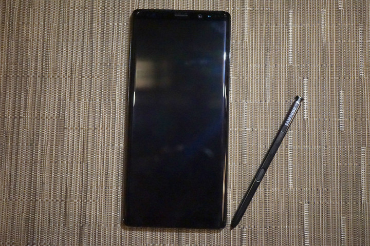 Bixby Akhirnya Muncul di Samsung Galaxy Note 8