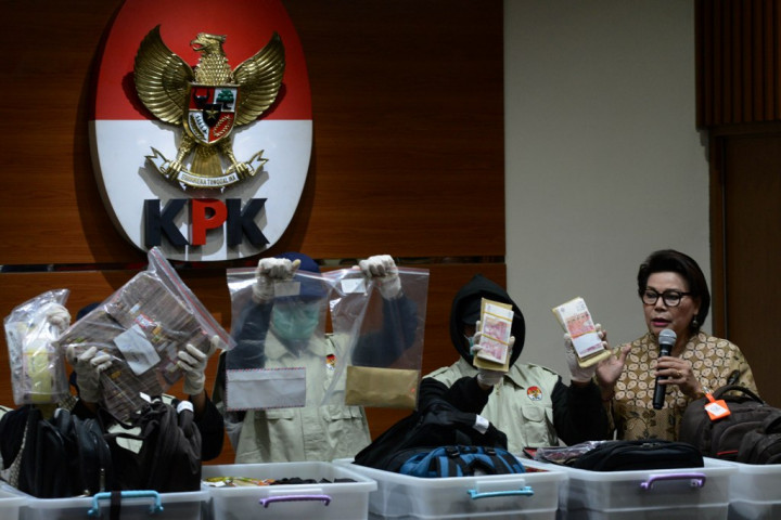 Dirjen Hubla Kemenhub Terima Suap Senilai Rp20 Miliar