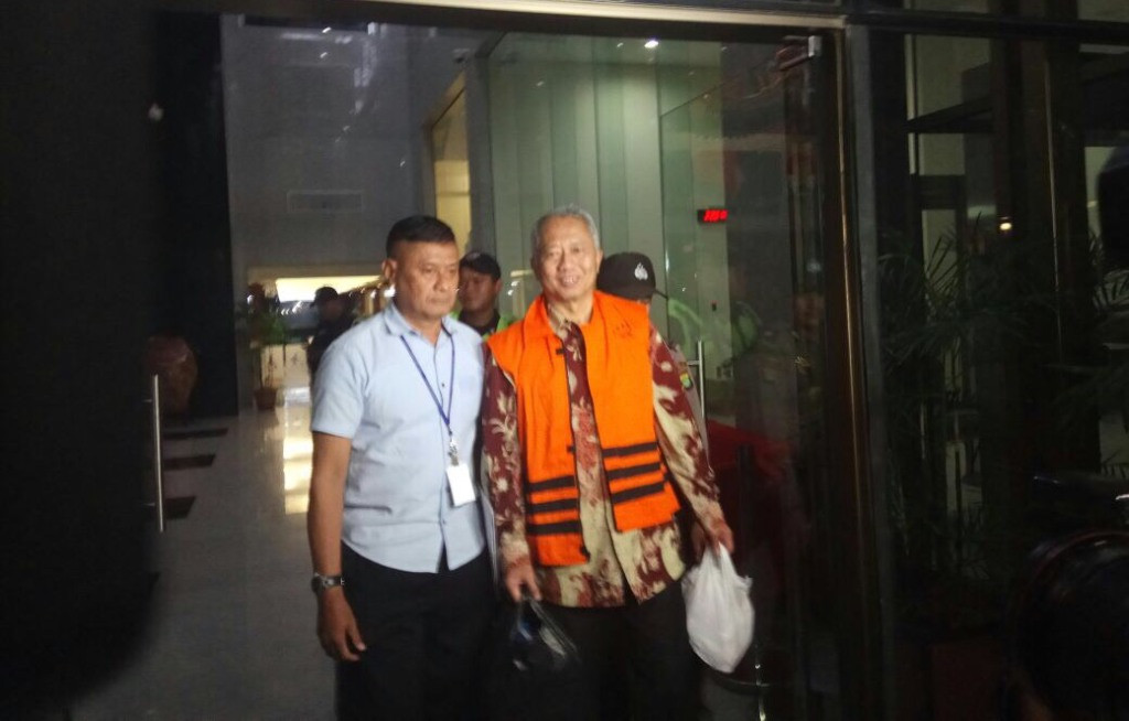 Dirjen Perhubungan Laut (Hubla) Kementerian Perhubungan Antonius Tonny Budiono di Gedung KPK, Jakarta Selatan. MTVN/Juven Martua Sitompul.