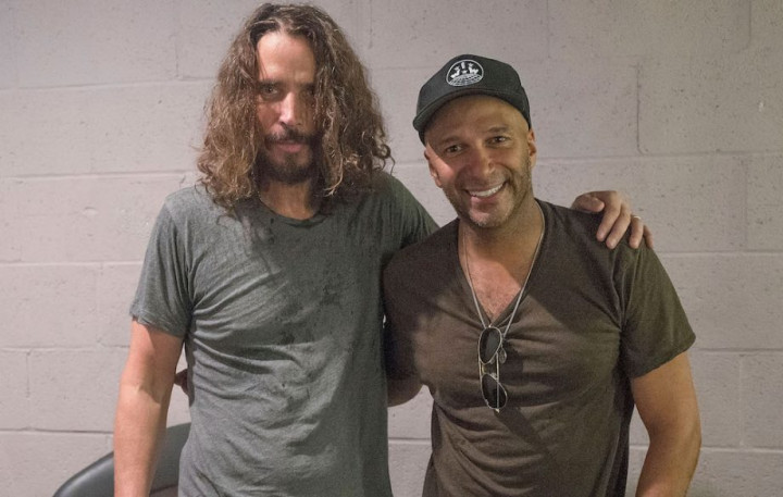 Duka Tom Morello atas Kepergian Chris Cornell