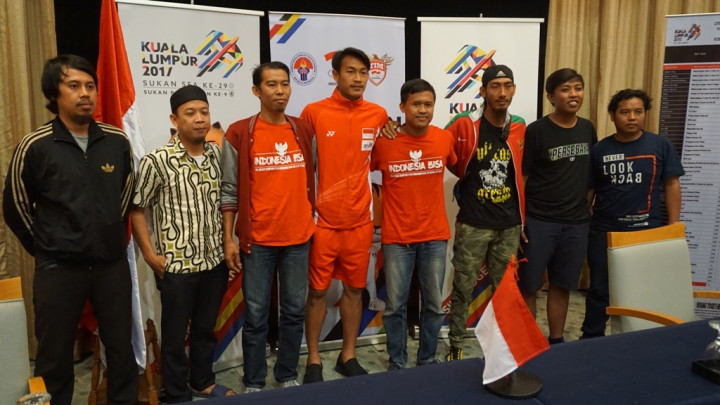 Ingin Laga Berjalan Tertib, Timnas U-22 Gelar Pertemuan dengan Suporter Indonesia di Malaysia