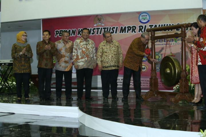 Besok, Lomba Debat Konstitusi Tingkat Nasional Dimulai