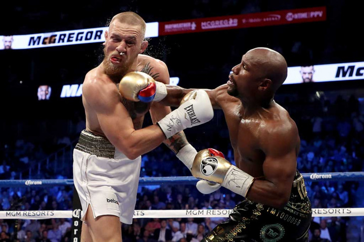 Mayweather Menang TKO Atas McGregor