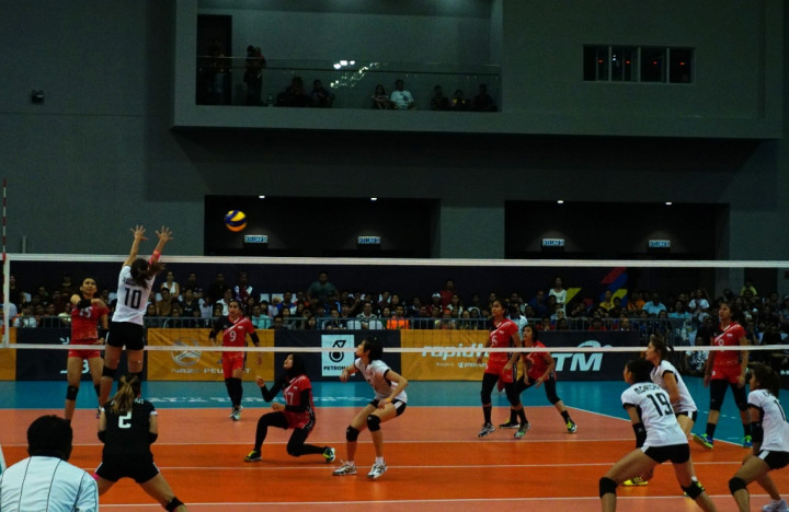 Thailand Masih Terlalu Tangguh untuk Tim Bola Voli Putri Indonesia