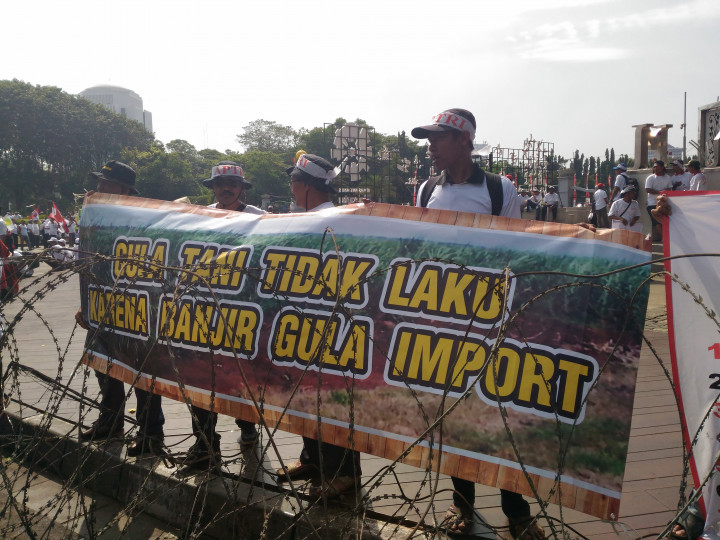 Sugarcane Farmers Hold Rally in Jakarta