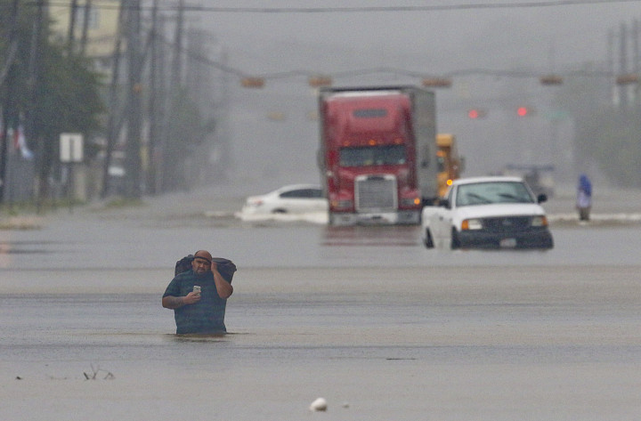 Dampak Badai Harvey, Houston Nyaris Terisolasi