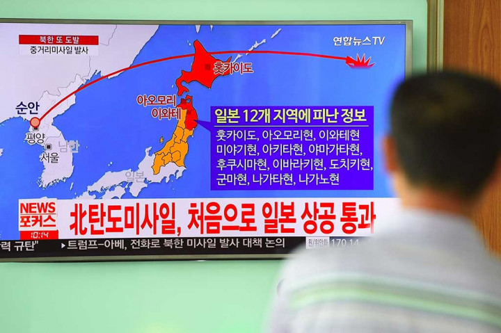 Korut Tembakkan Rudal Balistik Lewati Wilayah Jepang