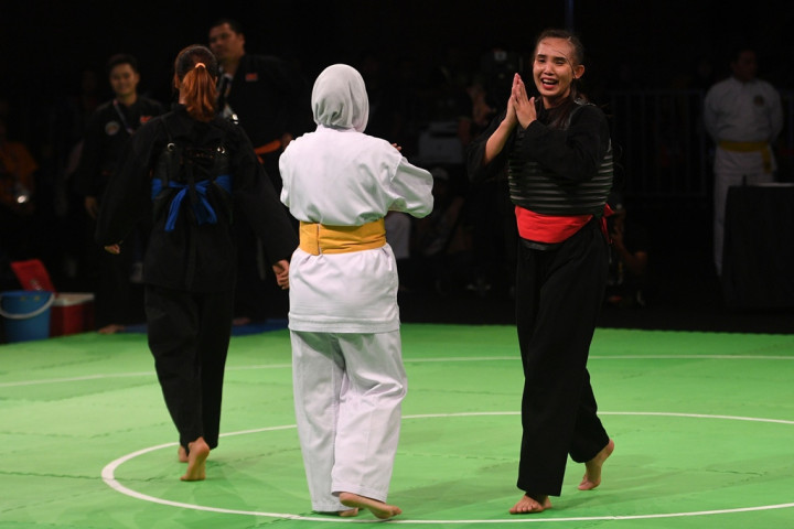Taklukkan Pesilat Vietnam, Wewey Wita Sumbang Medali Emas