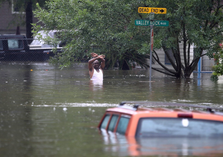 Houston Diterjang Banjir, Ribuan Warga Diungsikan