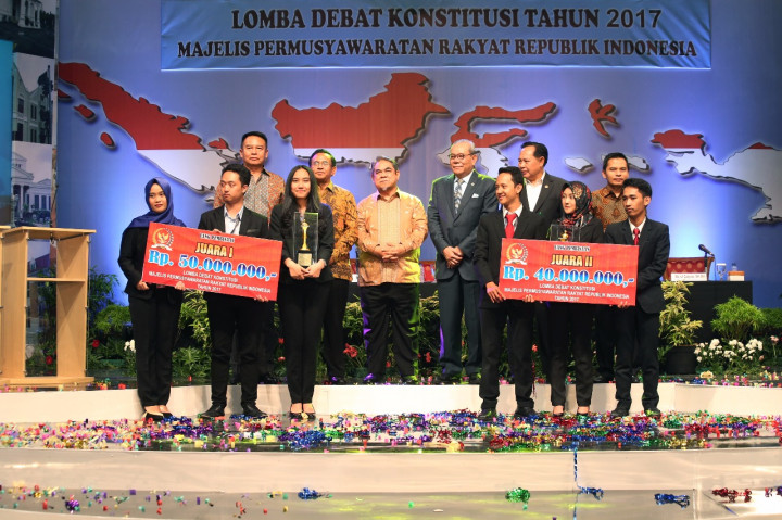Kalahkan Unpad, Unpar Juara Lomba Debat Konstitusi MPR 2017