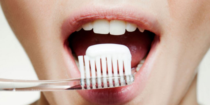 Orang dengan Penyakit Gusi Lebih Berisiko Mengidap Demensia