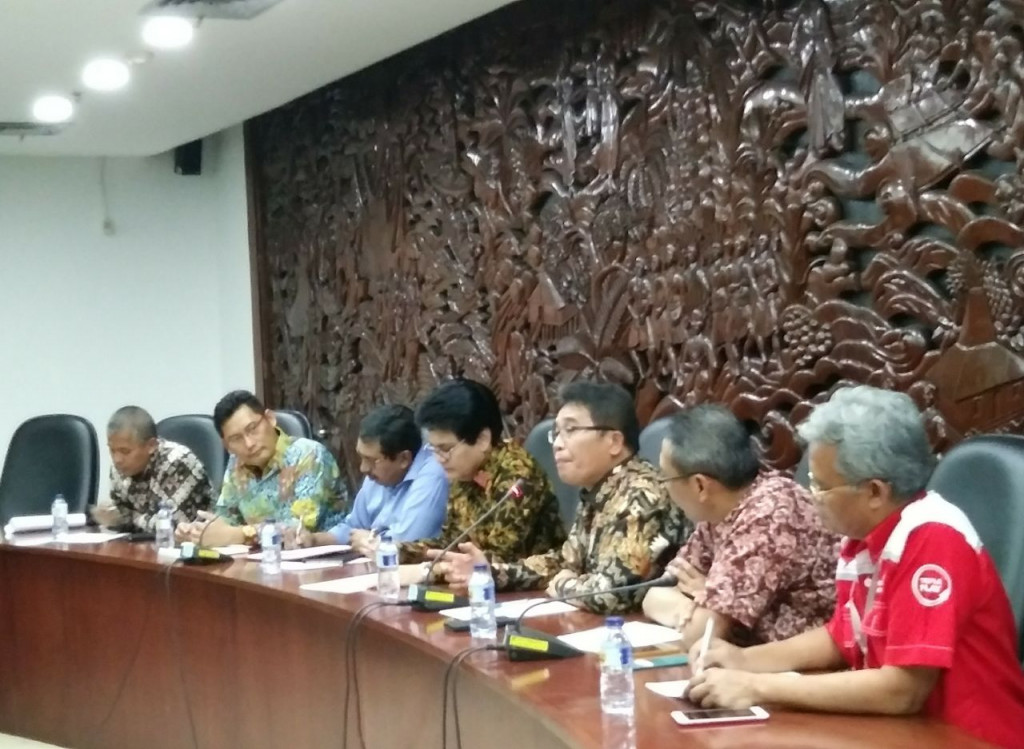 Konferensi pers terkait kelanjutan perbaikan satelit Telkom di Jakarta, Rabu (30/8/2017)