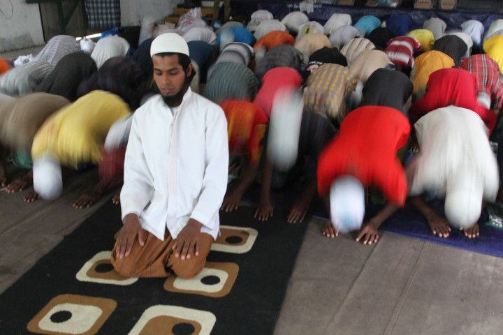 Dunia Diminta Tegas Menyikapi Masalah Muslim Rohingya