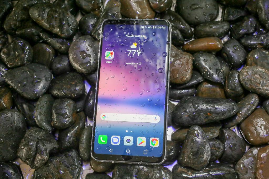 LG V30. (CNET / Sarah Tew)