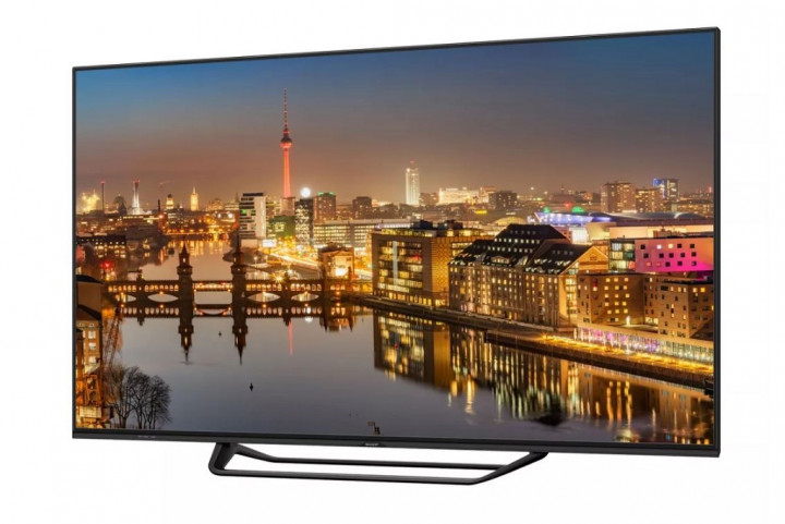 Sharp Pamer TV 8K Berukuran 70 Inci