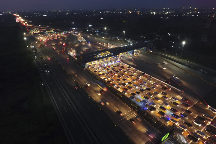 97 Ribu Kendaraan bakal Lewat Tol Cikarang Utama pada Puncak Arus Balik Iduladha