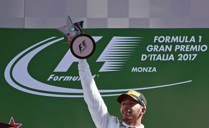 Mercedes Dominan di Monza, Hamilton: Semua Berkat Kerja Keras Tim!