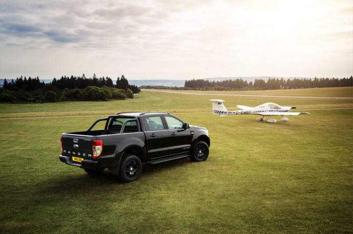 Ford Ranger Black Edition Hanya Tersedia 2.500 Unit