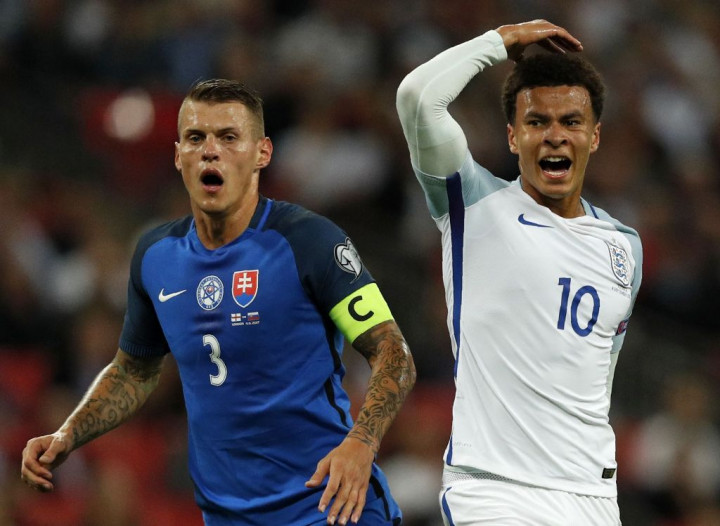 Akibat Jari Tengah, Dele Alli Berpeluang Disanksi UEFA