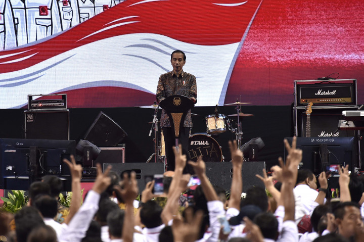 Jokowi Ingatkan Pendukungnya Jaga Stabilitas