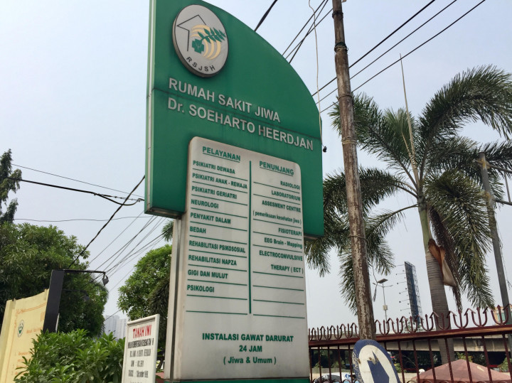 Menjenguk ke RSJ Bentuk Dukungan Keluarga terhadap Pasien