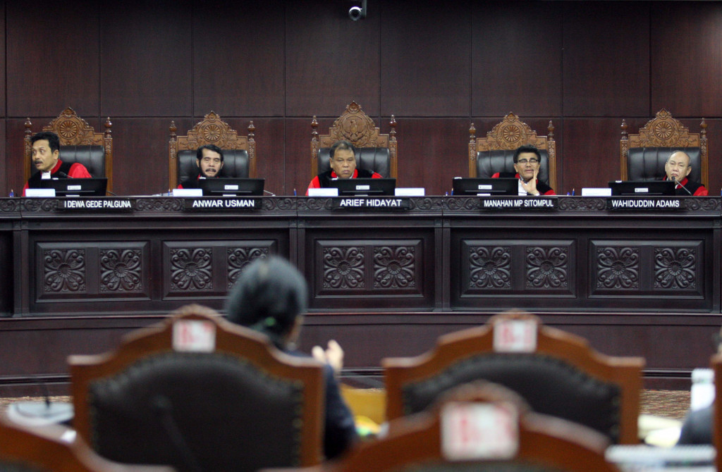 Ketua MK Arief Hidayat memimpin sidang uji materi UU MD3/MI/Adam Dwi