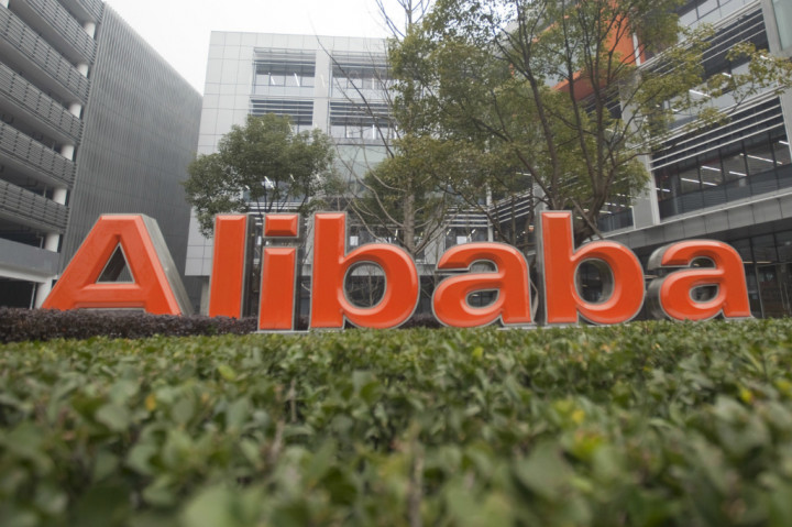Setelah Online, Alibaba Bangun Pusat Belanja