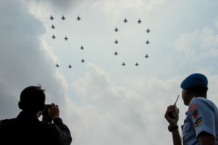 KSAU Ikut Terbangkan F-16 dan Bentuk Formasi 50 Hubungan RI-Singapura