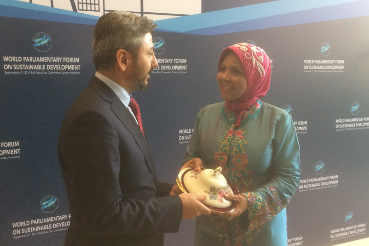 Indonesia Terima Cinderamata Persahabatan dari Parlemen Turki