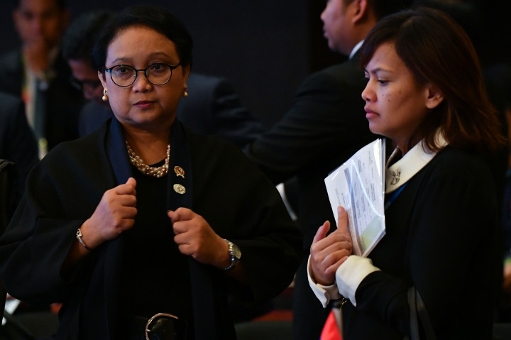 Menlu Pastikan Dua WNI Berhasil Bebas dari Penyanderaan Abu Sayyaf