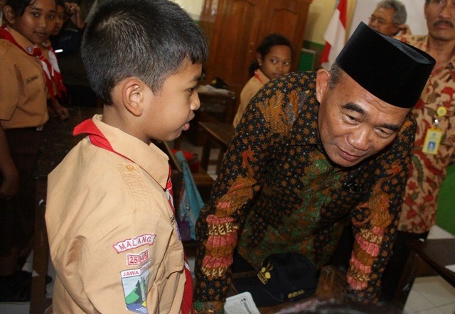 Mendikbud: Angka Buta Huruf Turun Drastis