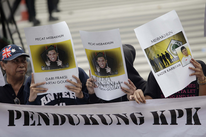 KPK Diminta Pantau Anggota DPR Misbakhun