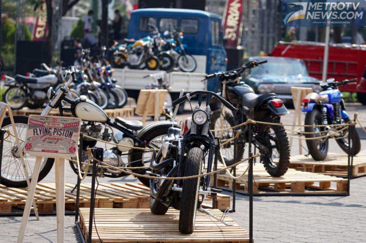 Ribuan Pecinta <i>Custom Culture</i> Riuhkan Burnout #3 Solo