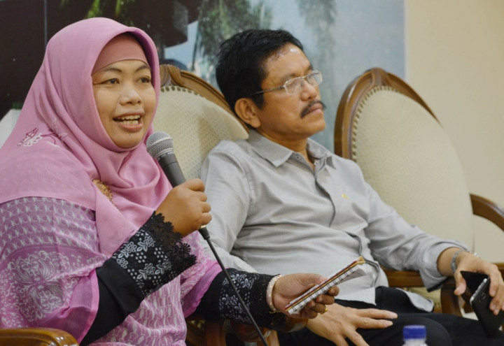 Menata Ulang Haluan Batam