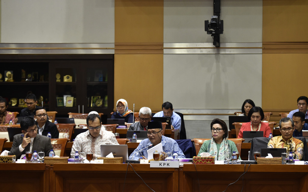 Pimpinan KPK  dalam RDP di Komisi III/ANT/Pusa Perwitasari