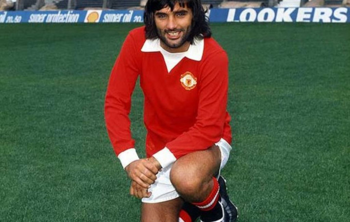2006: Jersey George Best Laku Dilelang