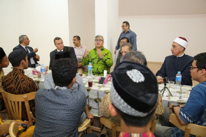 Dubes RI Ingatkan Mahasiswa WNI di Mesir Jangan Salah Pilih Guru