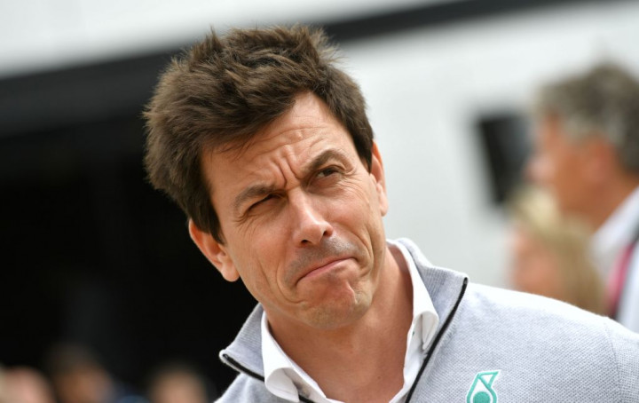 Mercedes Mengaku Sulit Kuasai Sirkuit Marina Bay